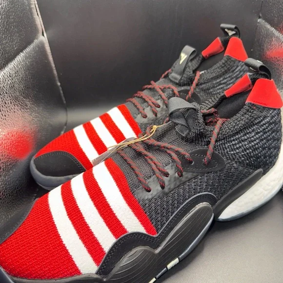 NEW WITH BOX - Mens Size 10 Adidas Trae Young 2 “Chinese New Year” Shoes IF2163 Size 11 - adidas Trae Young 2 Chinese New Year BlackRed  main image 3